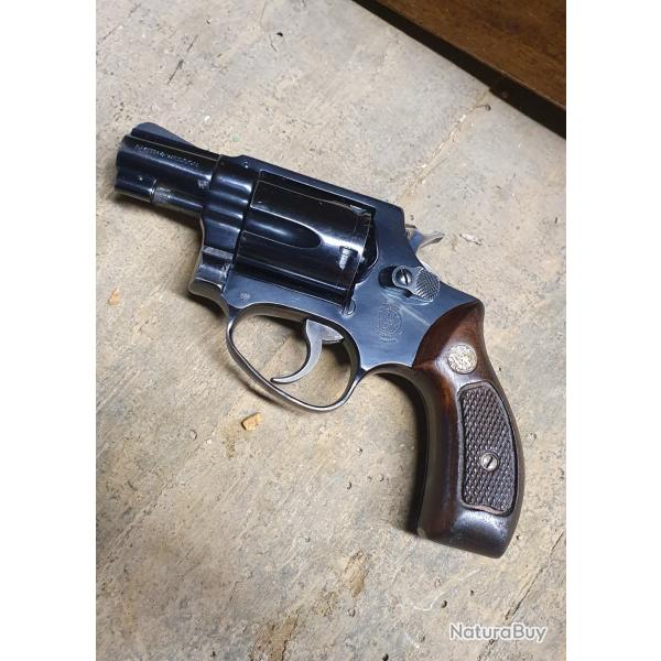 Smith Wesson 36 chiefs police 38 spcial 2 pouces bronze  trs bon tat, Holster de ceinture cuir.