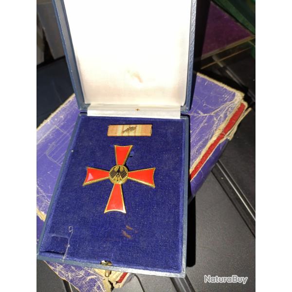 Crois de l ordre du m�rite f�d�ral