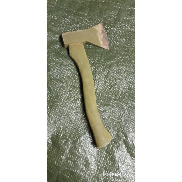 Vends Hachette militaire