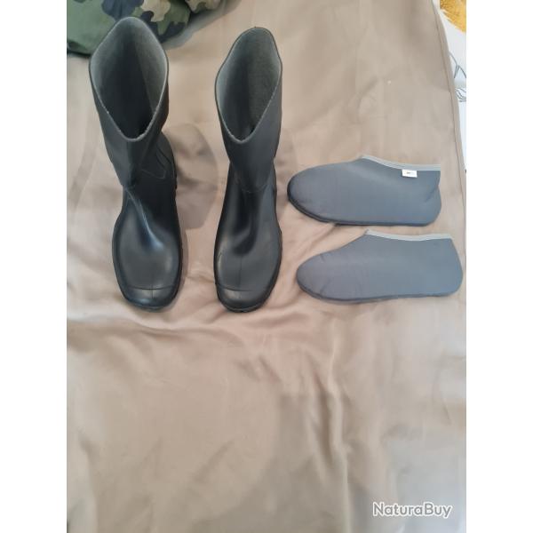 Botte DUNLOP +chausson (T43)