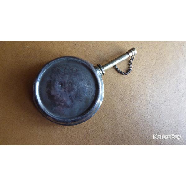 burette a huile avec bouchon