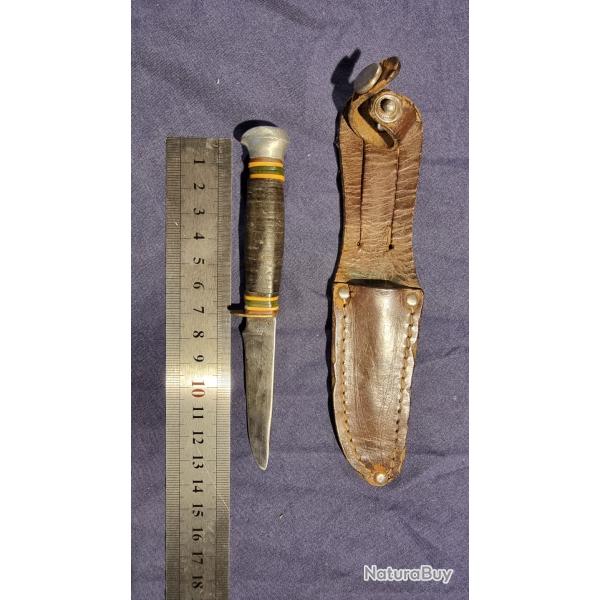 Mini couteau allemand type poignard scout, marquage effac sauf un W avec fourreau cuir