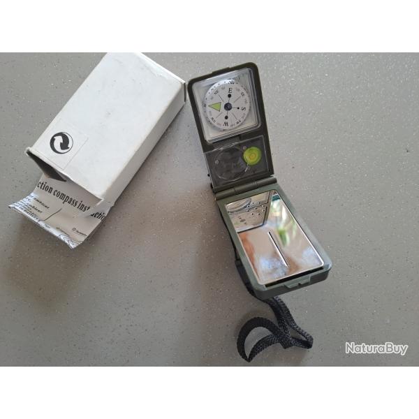 DESTOCKAGE : BOUSSOLE multifonctions ALBAINOX 33755 militaria camping randonn�e treck