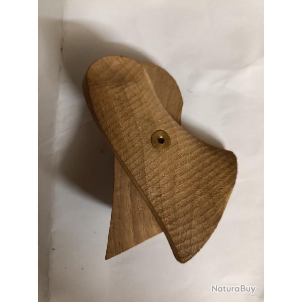 Plaquettes de revolver brutes