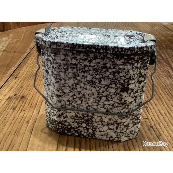 ancienne gamelle t�le �maill�e ouvrier . d�co r�tro vintage