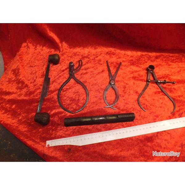 Art Populaire Outil Ancien...... Compas, dit ma�tre � danser.