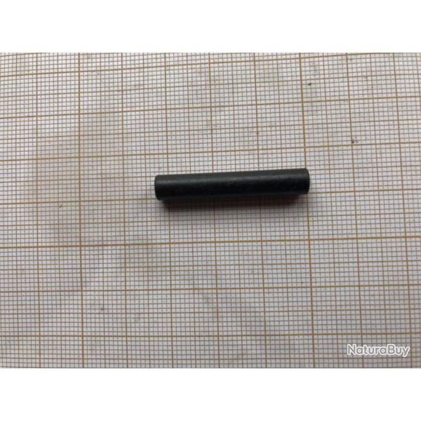 Diana 35: Gros rivet de longueur 3.2cm