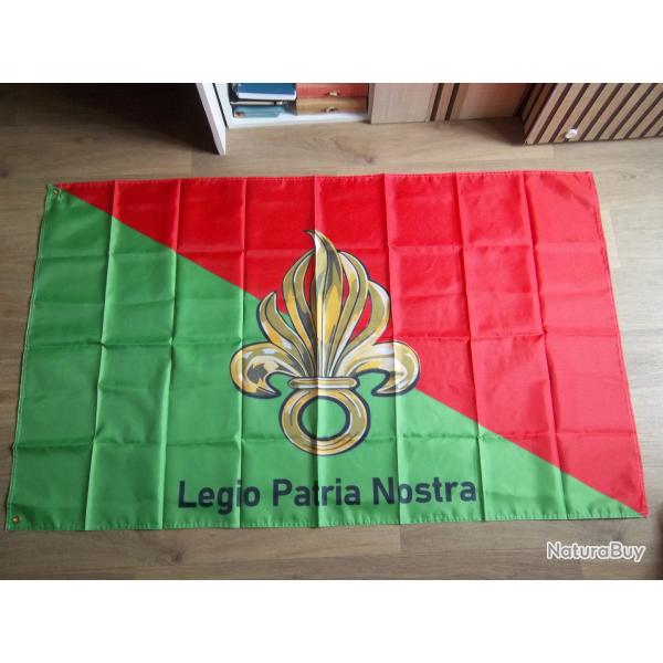 drapeau neuf l�gion �trang�re �quipement militaire collection