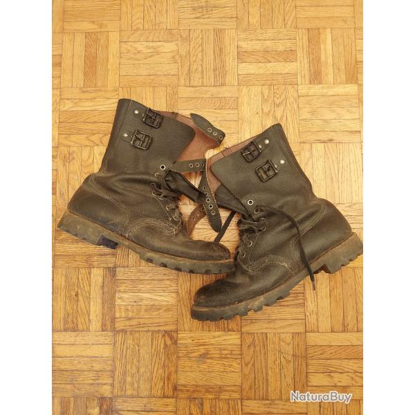 Veritable paire de ranger arme franaise trs bon tat