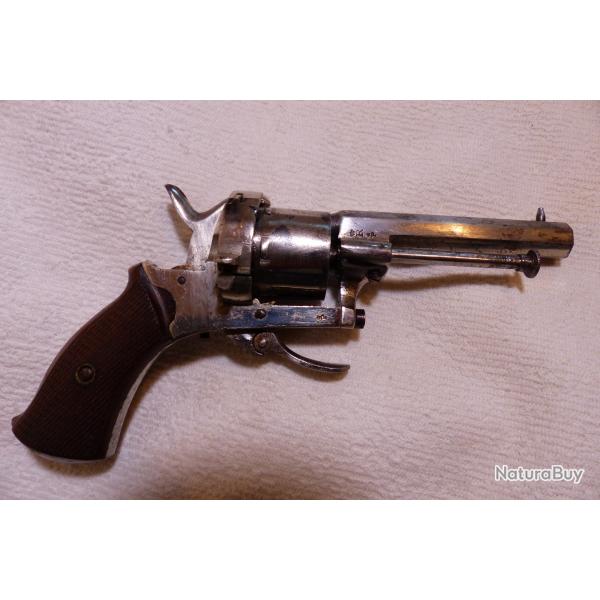 Rvolver type Lefaucheux 7mm  broches.