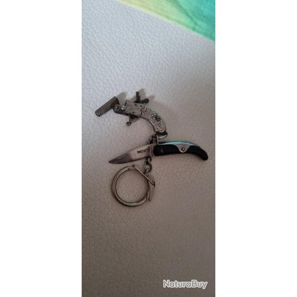 Petit lot de miniatures pistolet a broche et couteau