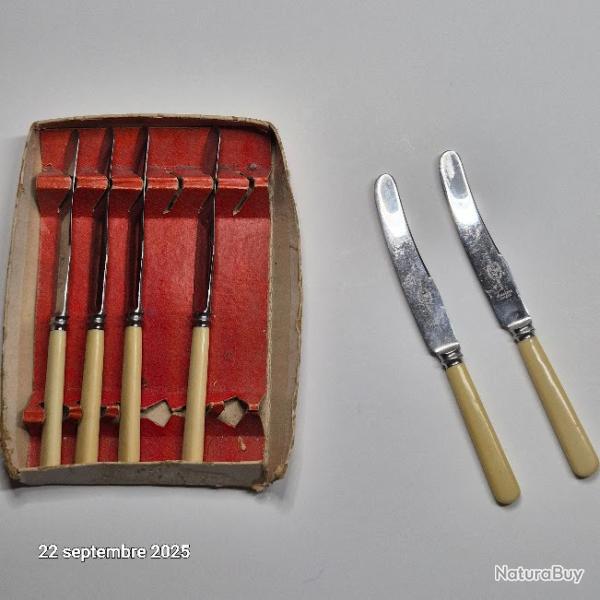 Couteaux � fromages ou dessert, ol'tlers to H.M. THE KING, vintage