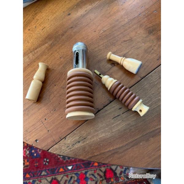 Vend 4 appeaux petits gibiers.