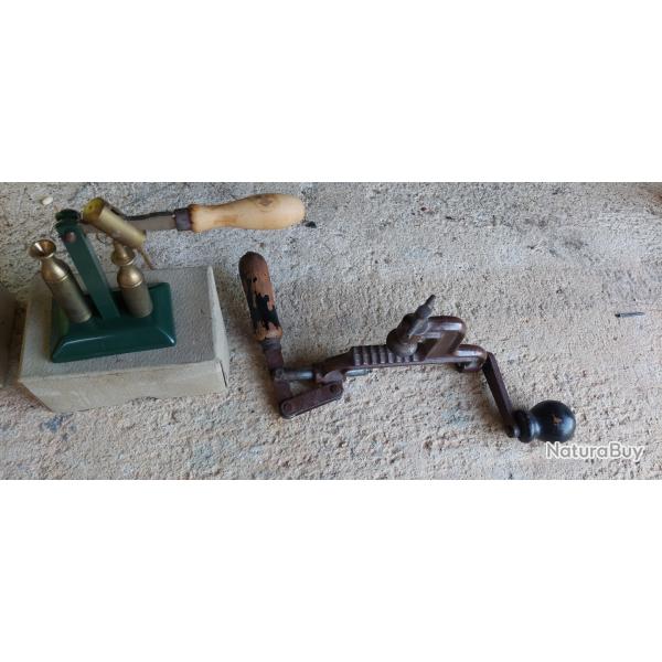 Amorceur et sertisseuse