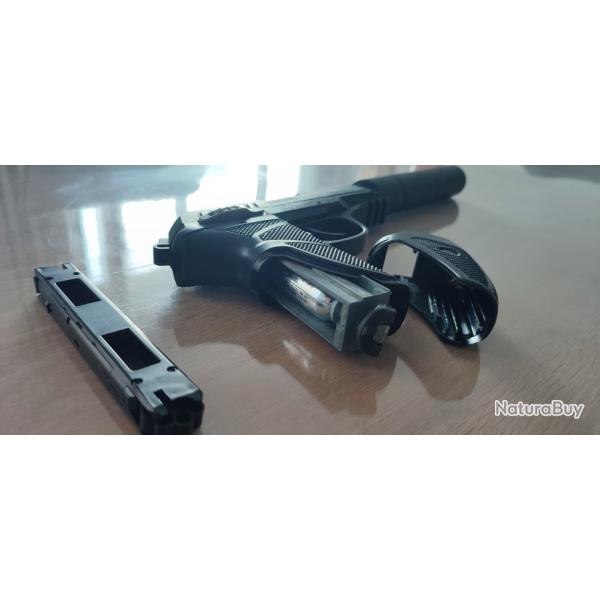 PISTOLET A PLOMBS GAMO PT-85 BLOWBACK AVEC SILENCIEUX INTGR