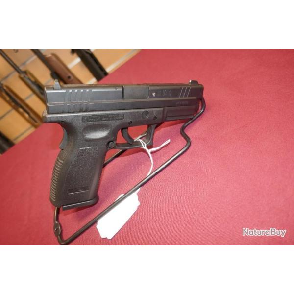 Pistolet HS PRODUKT SF-9 G1  9x19mm   Capacit 16 coups  Fourni en mallette avec 2 chargeurs