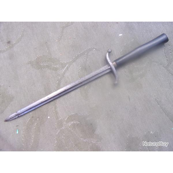 poignard de tranch�e sur base baionnette Rosalie