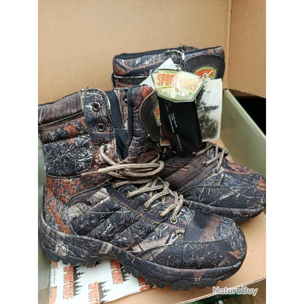 Boots imperm�ables sport chief camouflage taille 10 (environ 44/45) NEUVES !