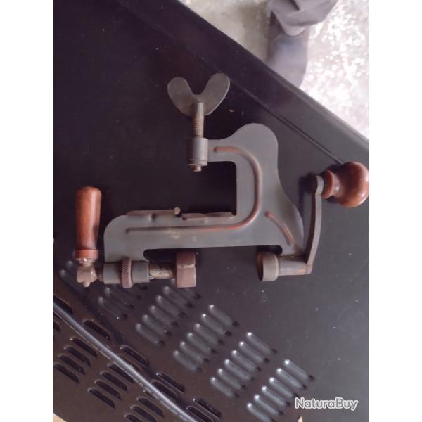 SERTISSEUR CARTOUCHE