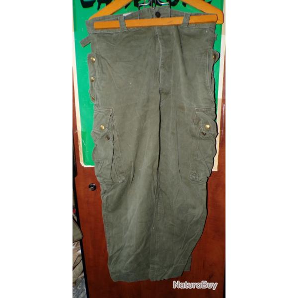 PANTALON DE PARACHUTISTE DE L'ARMEE FRANCAISE, TAILLE MILITAIRE 15  SOIT 38 OU S  , PERIODE GUERRE A