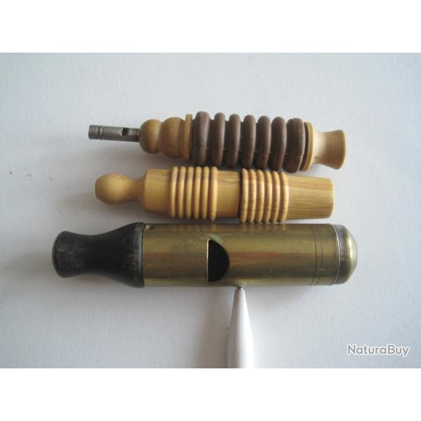 lot de 3 appeaux grives , oie et autres