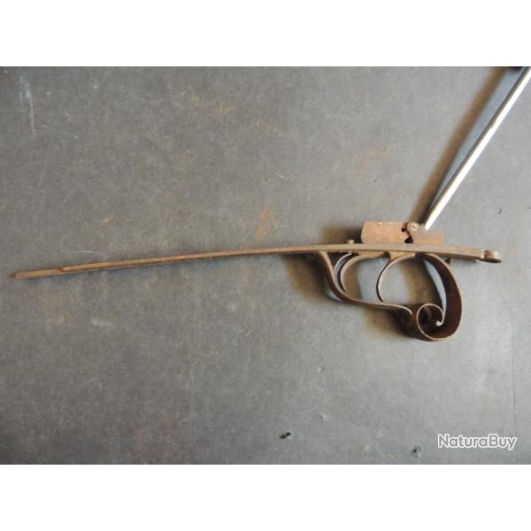 Pi�ces d�tach�es fusil chasse ancien pontet + d�tentes