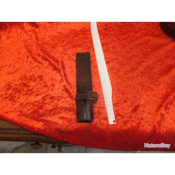 Porte baonnette  ou  porte fourreau                                                             (3)