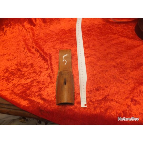 Porte baonnette  ou  porte fourreau                                                             (5)