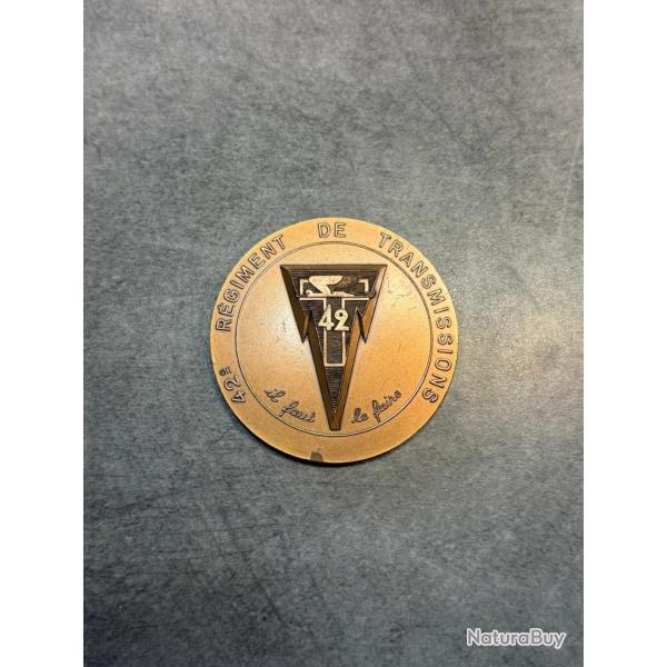 M�daille de table 42e R�giment de Transmissions - Arm�e de Terre fran�aise - "Il faut le faire"