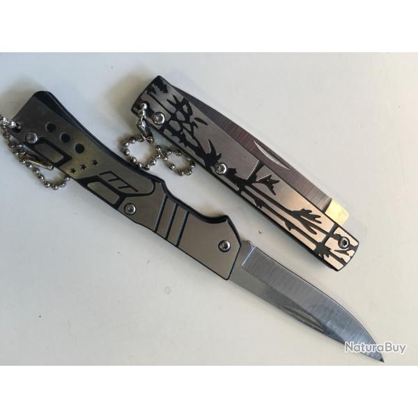 1 PETIT COUTEAU PLIANT DE POCHE LAME ACIER 6,5 CM MANCHE ACIER GRAV� 8 CM CANIF