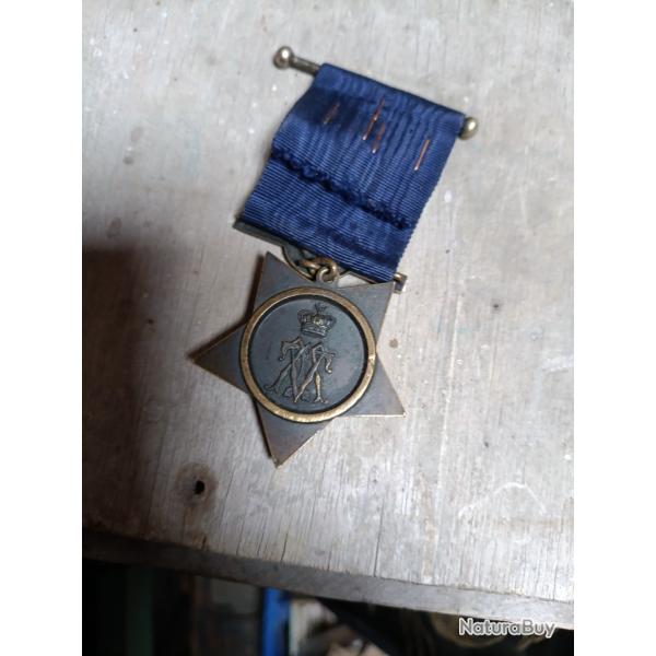 M�daille britannique �toile �gyptienne des Kh�dives 1882