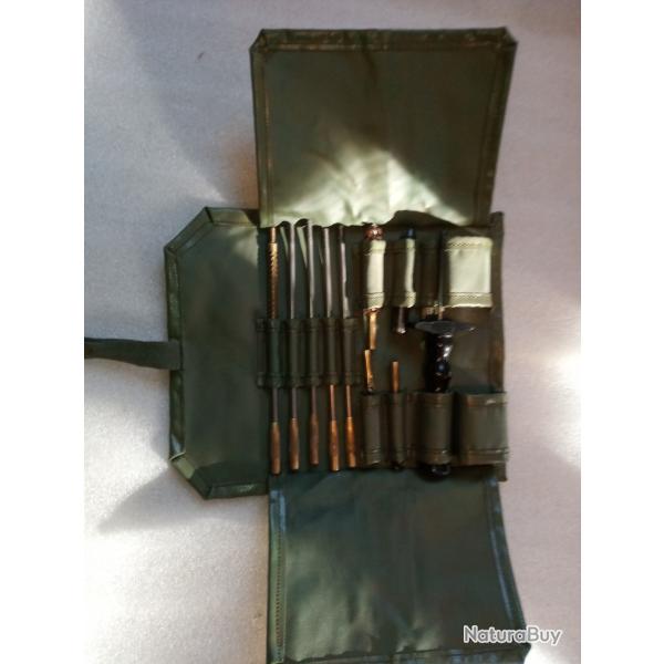 Trousse de nettoyage suisse calibre 7,5 STG-57