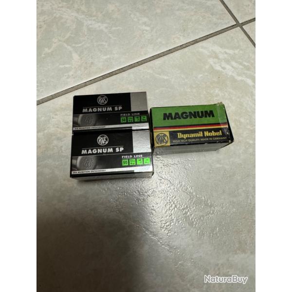 Vends lot de 3 botes de balles 22 magnum rws