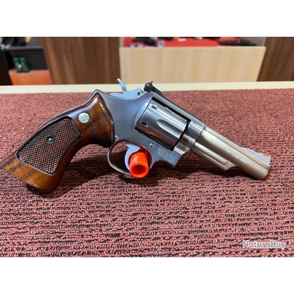 REVOLVER SMITH & WESSON MOD.66 COMBAT MAGNUM CAL 357 MAGNUM - OCCAS