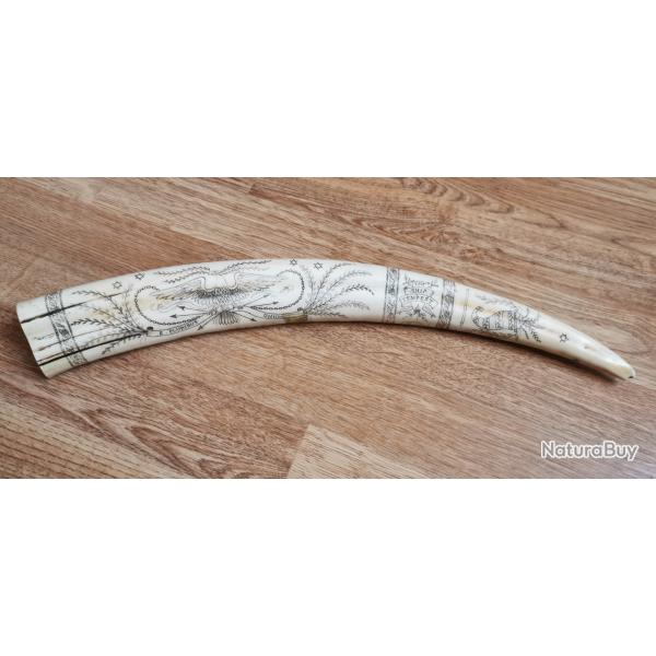 Reproduction en r�sine d'objet sculpt� pour d�coration