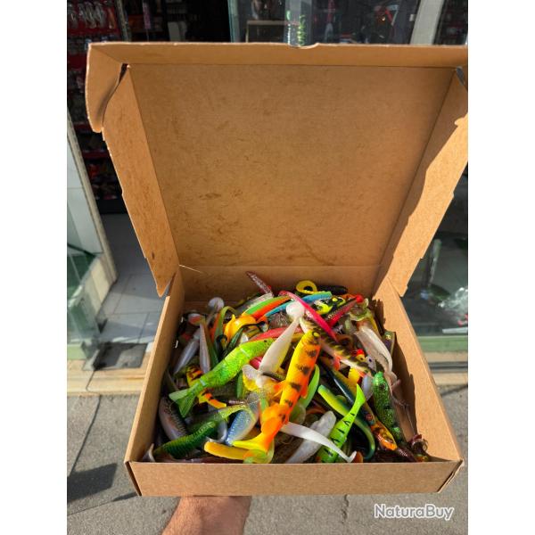 BOX SURPRISE DE LEURRES SOUPLES PRIX COUTANT AU KILO!!!