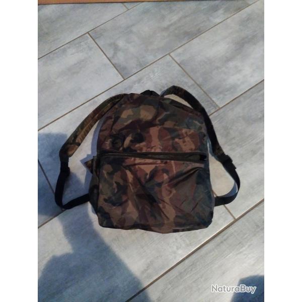 Sac � dos et k way int�gr� neuf