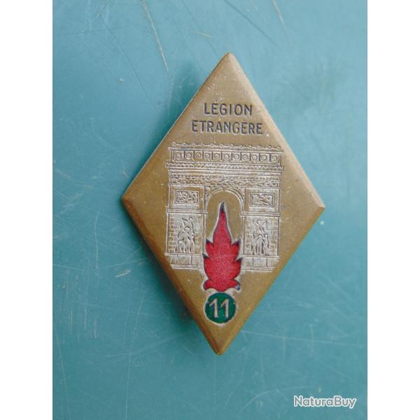 ANCIEN INSIGNE DU 11 R�giment Etranger Infanterie DRAGO 25 Rue B�ranger