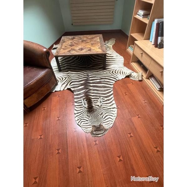 Vends peau de zbre