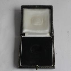 Ancien Écrin pour pierre précieuse cuir