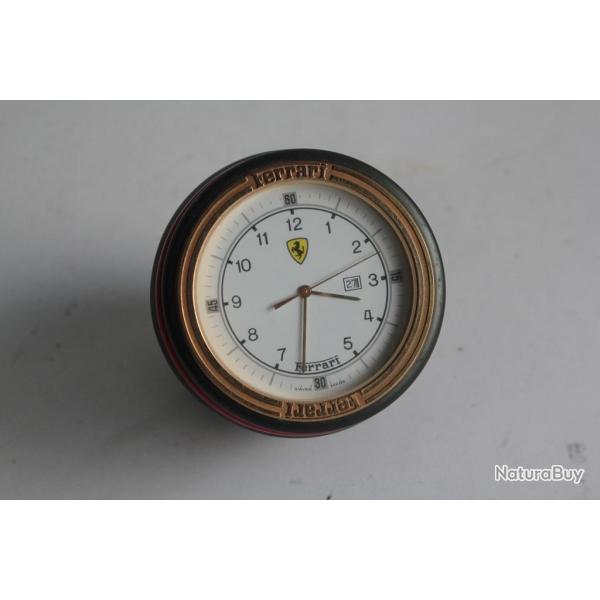 FERRARI & CARTIER Montre de bureau Cavallino