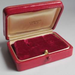 LOMBARD Écrin pour bijoux cuir rouge