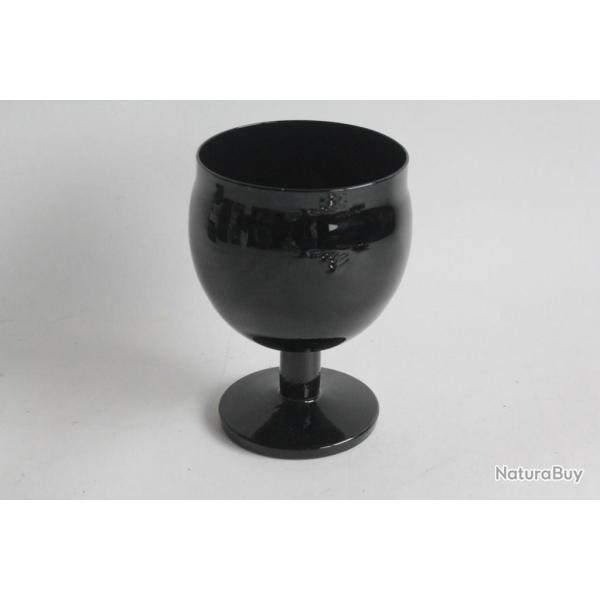 Verre  pied opaline noir