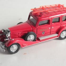 MATCHBOX Voiture miniature Cadillac V16 1933