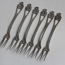 Petites fourchettes Fratii Roller Bucarest Roumanie Trèfle Art Nouveau