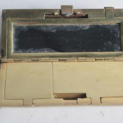 Minaudi&egrave;re n&eacute;cessaire &agrave; maquillage XXe si&egrave;cle