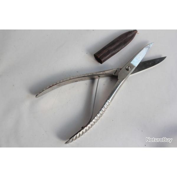 Ancien Instrument mdicale ciseaux  pansement chirurgie
