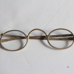 Ancienne paire de lunette de lecture Kausel