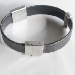 SWATCH bijoux bracelet magn&eacute;tique