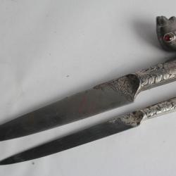 Couteau gravé Tigre Indo-persan XIXe siècle